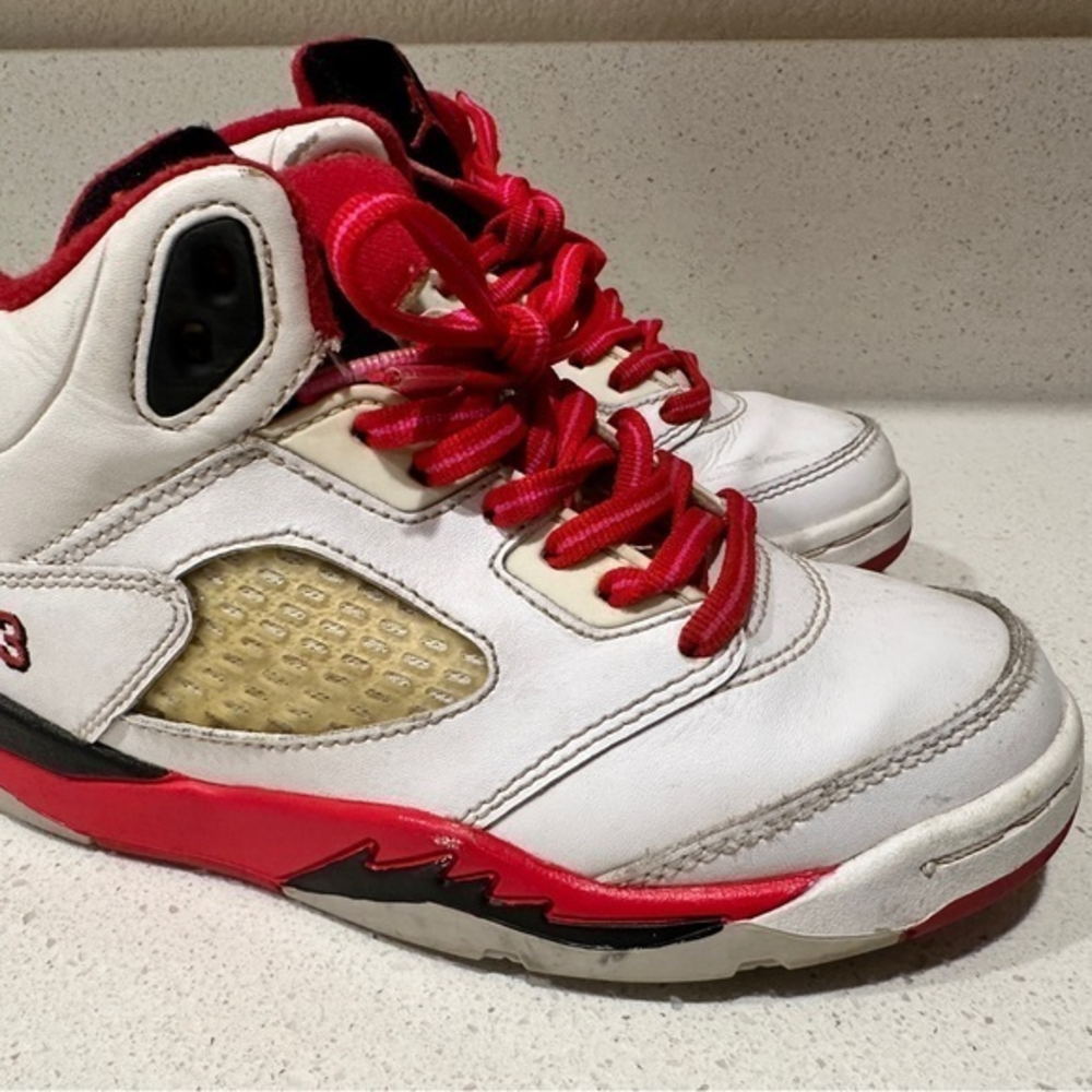 Nike Air Jordan 5 Retro GS 'Fire Red Black Tongue'‎ 440888-120 sz 12c